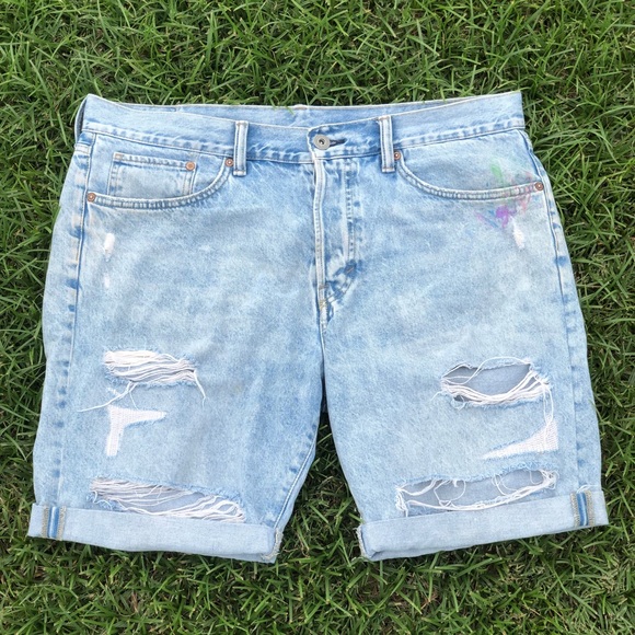 H&M Other - Distressed Denim Shorts